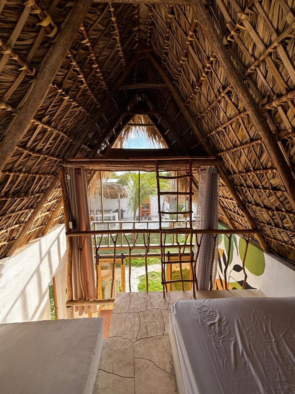 Blue Beach Eco-Hotel By Sanfabini 바야히베 외부 사진